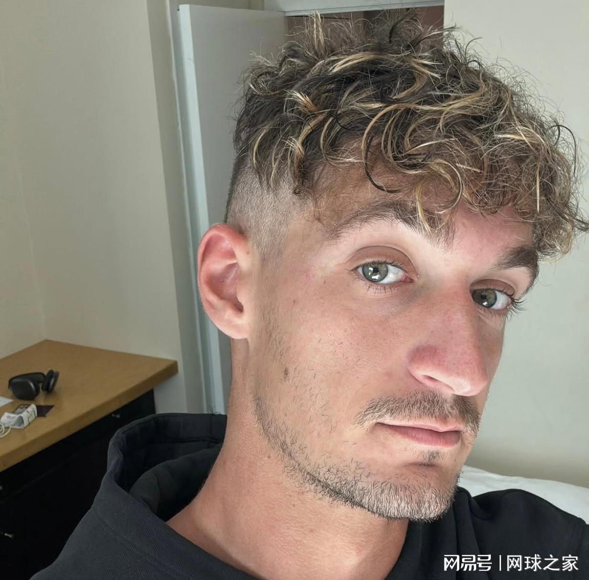 一决赛横扫 一决赛横扫