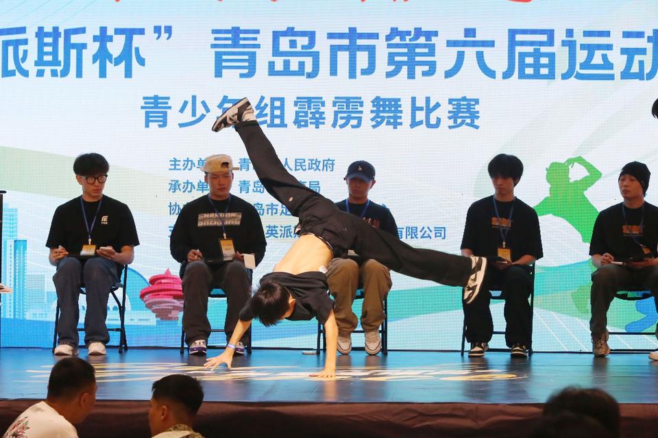 项目相比, 在个人赛的, 意义非凡