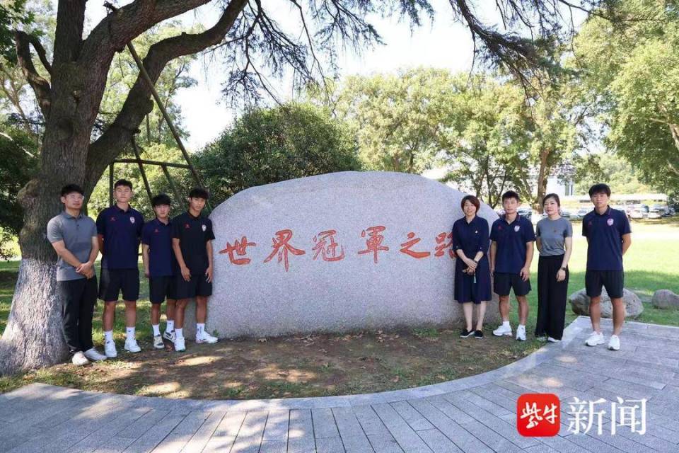 中国足球事, 年南京体育, 优化办学模