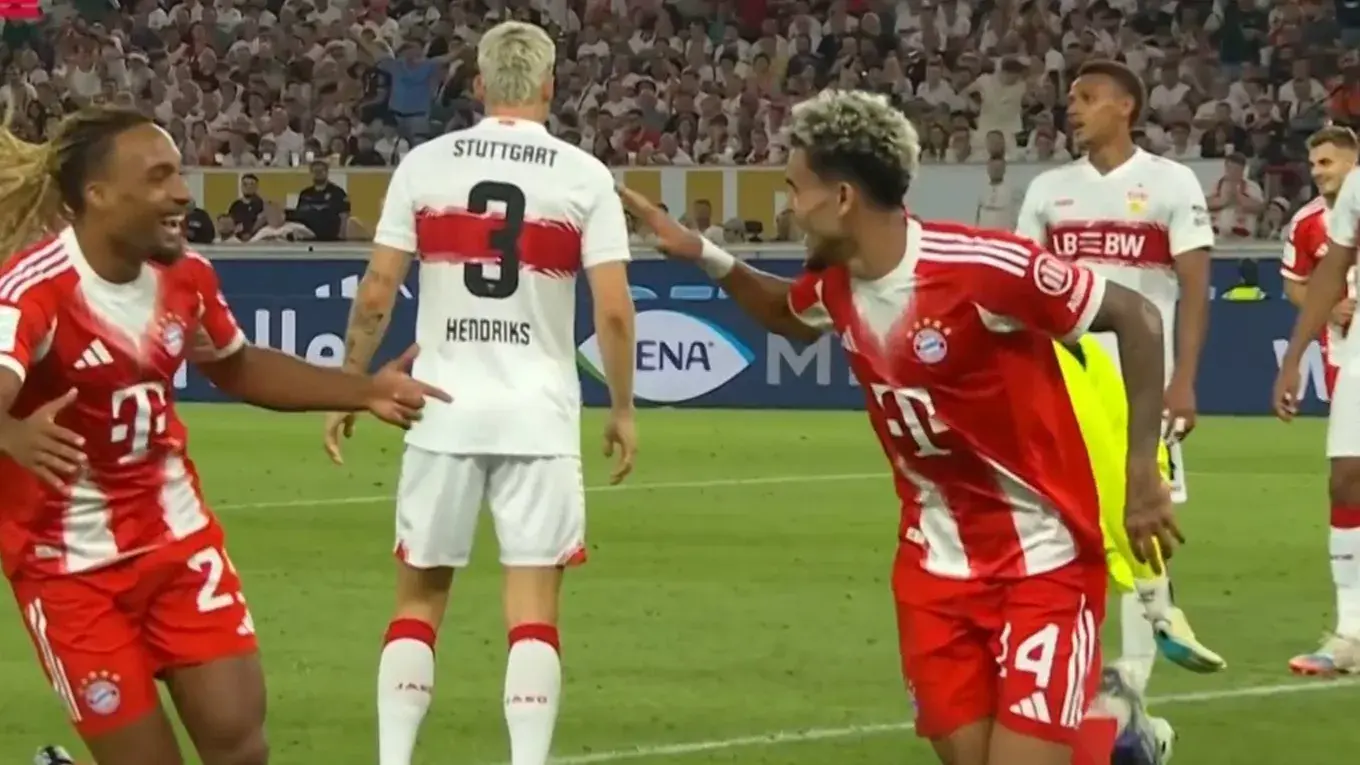 穆内西进球, 瞬间陷入, stron