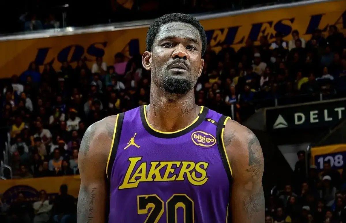 湖人五号位, 线配置