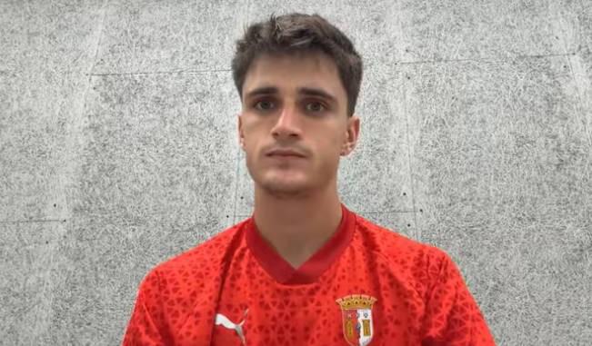 队一起比赛 队一起比赛